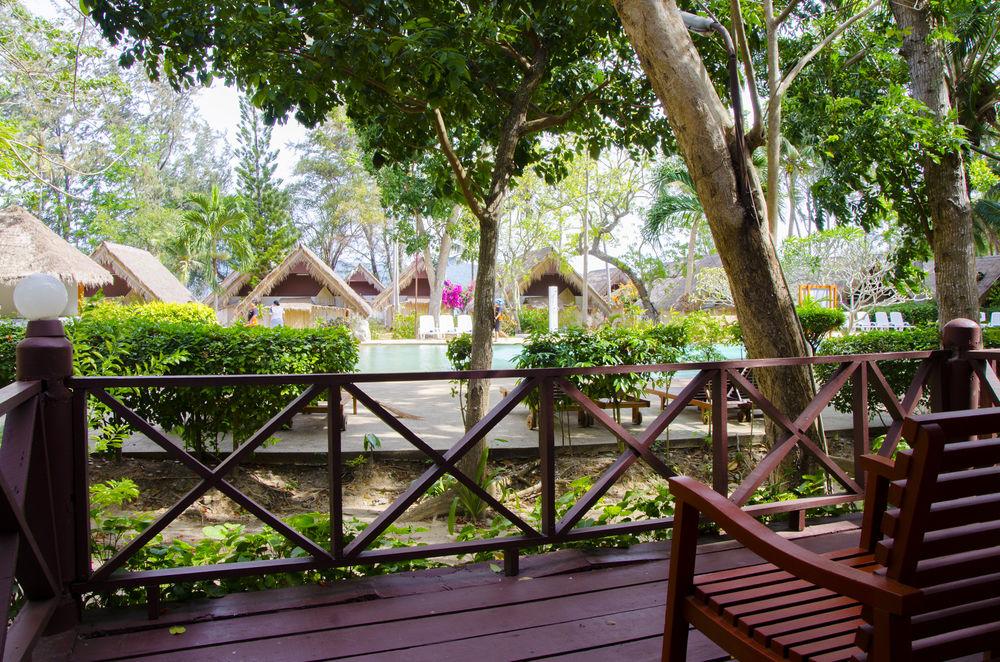 Coral Island Resort Phuket Eksteriør bilde